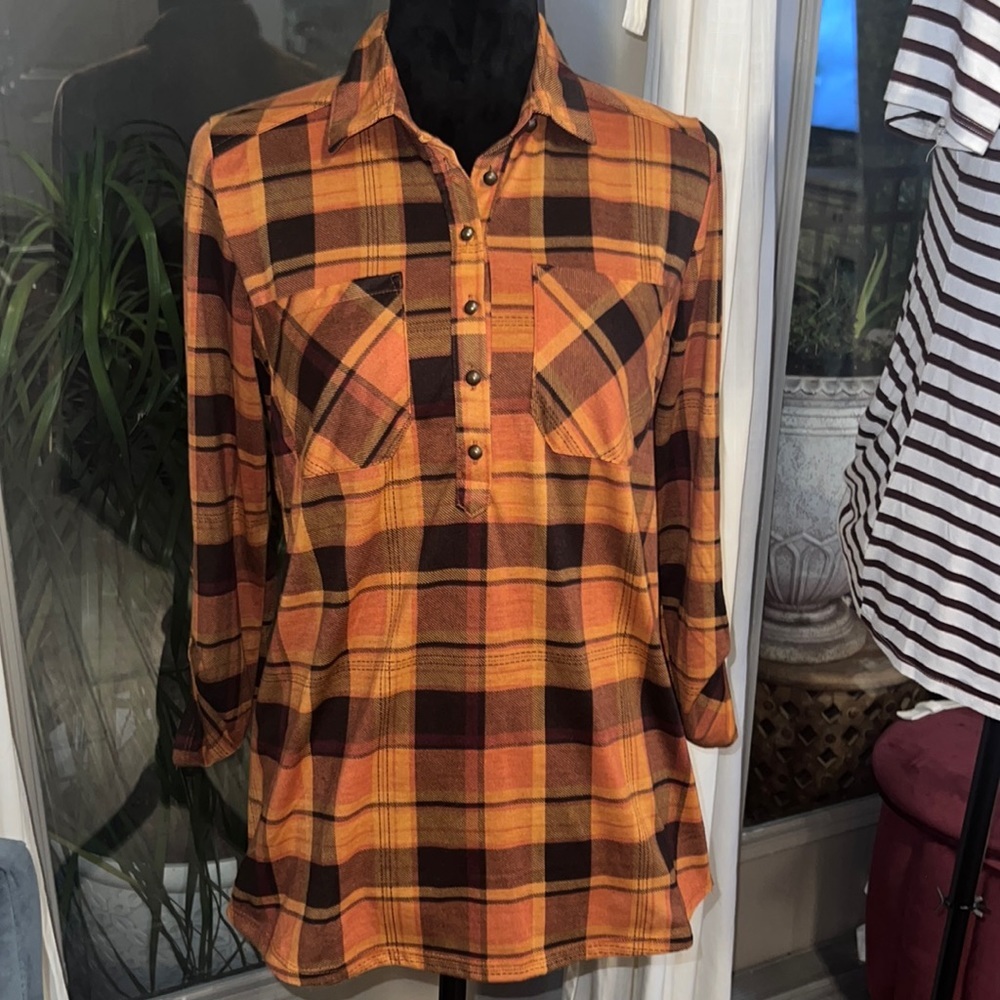 New York Laundry orange & brown plaid flannel button down longsleeve shirt small